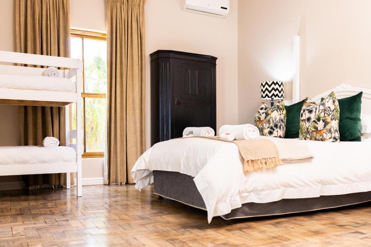The Merino Guest House Beaufort West Exterior photo