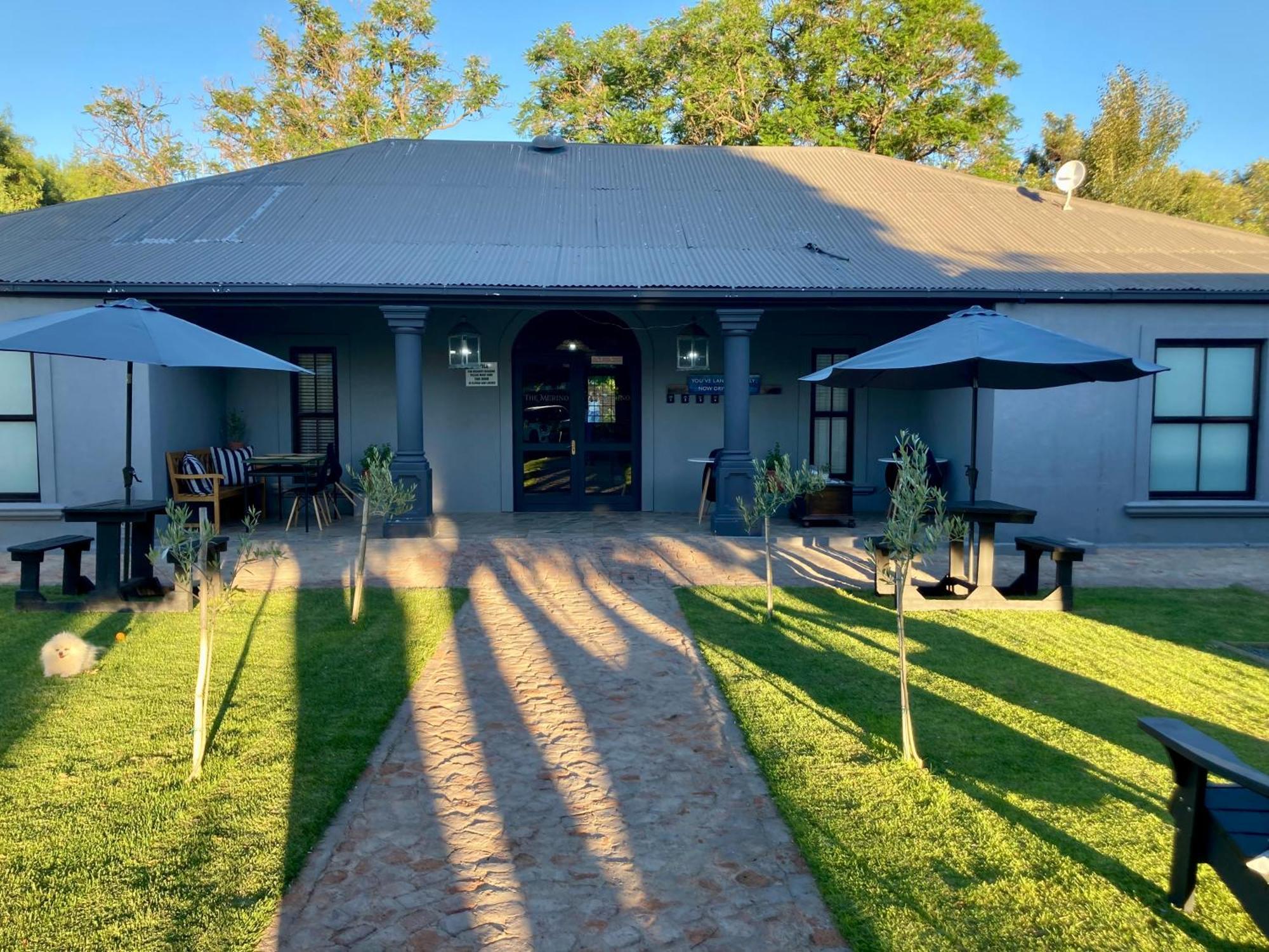 The Merino Guest House Beaufort West Exterior photo
